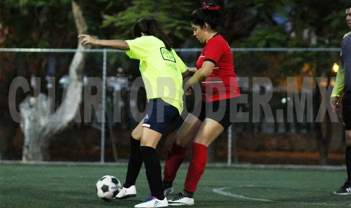 Por otro lado, Star Soccer UVM hizo lo propio al derrotar 2-0 a Atlético DL para ser el segundo semifinalista del certamen. Cortesía