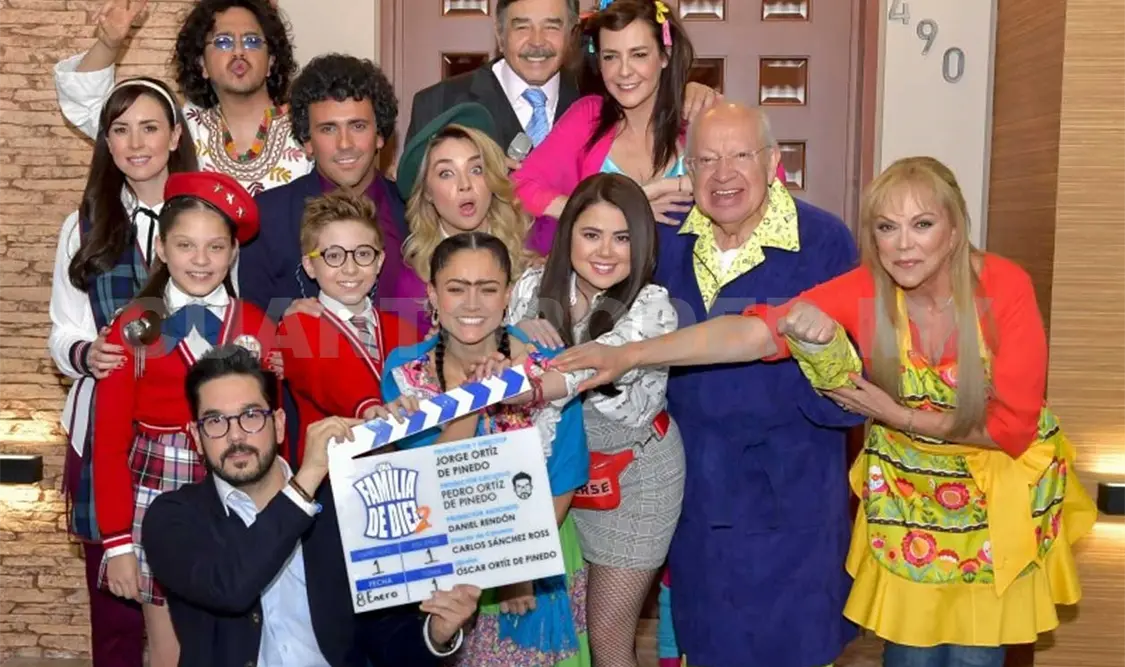 Ya viene Una familia de diez más dos