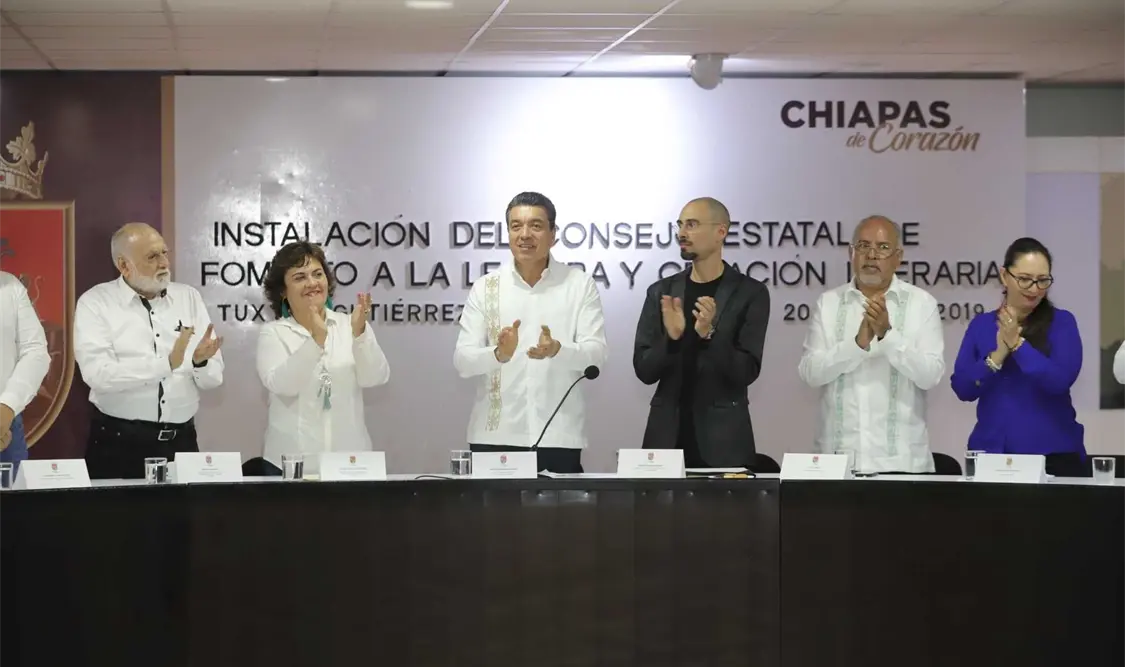 El mandatario estatal tomó protesta al Consejo Estatal de Fomento a la Lectura y Creación Literaria. CP