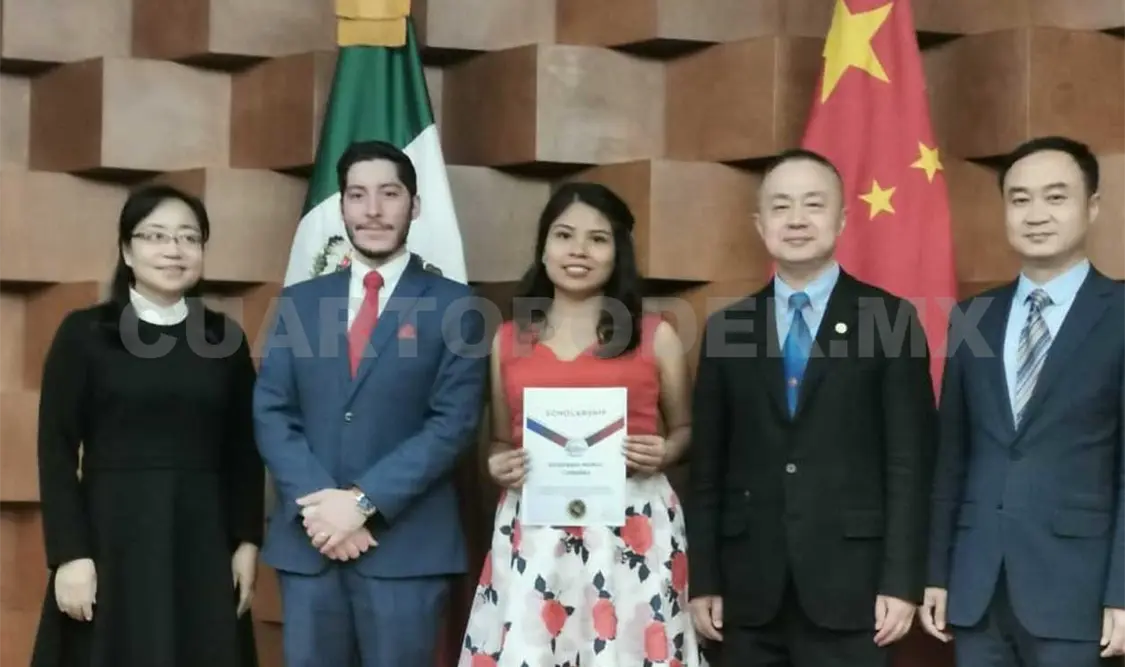 Chiapaneca gana beca para estudiar en China