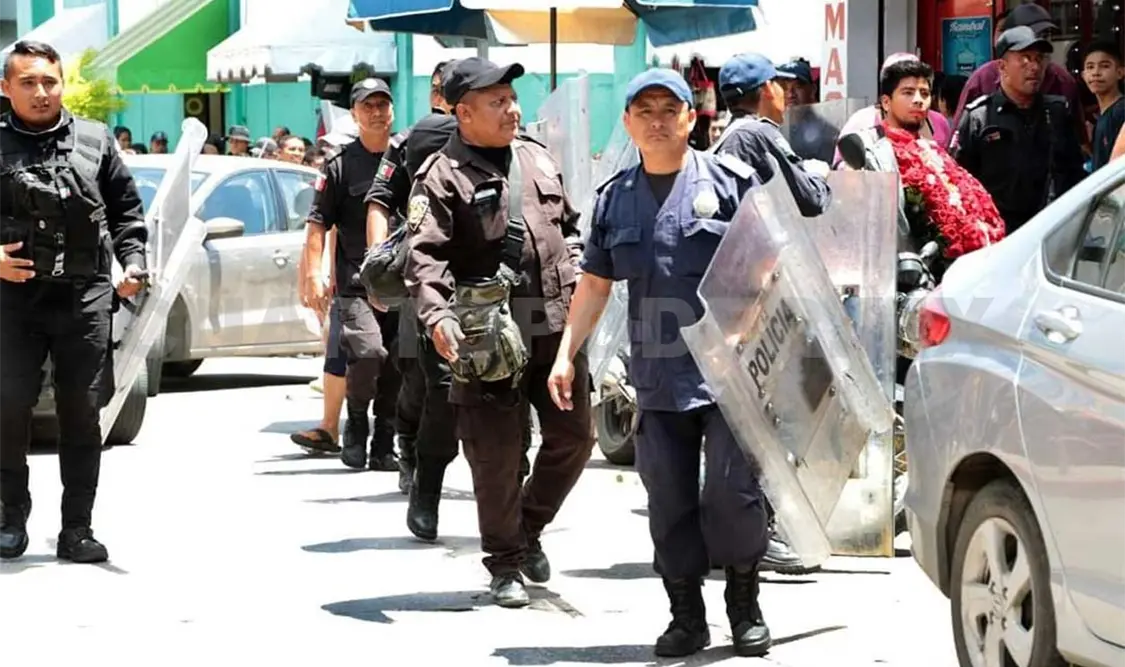 Las acciones contra los ambulantes continúan sin tregua en Tuxtla. CP