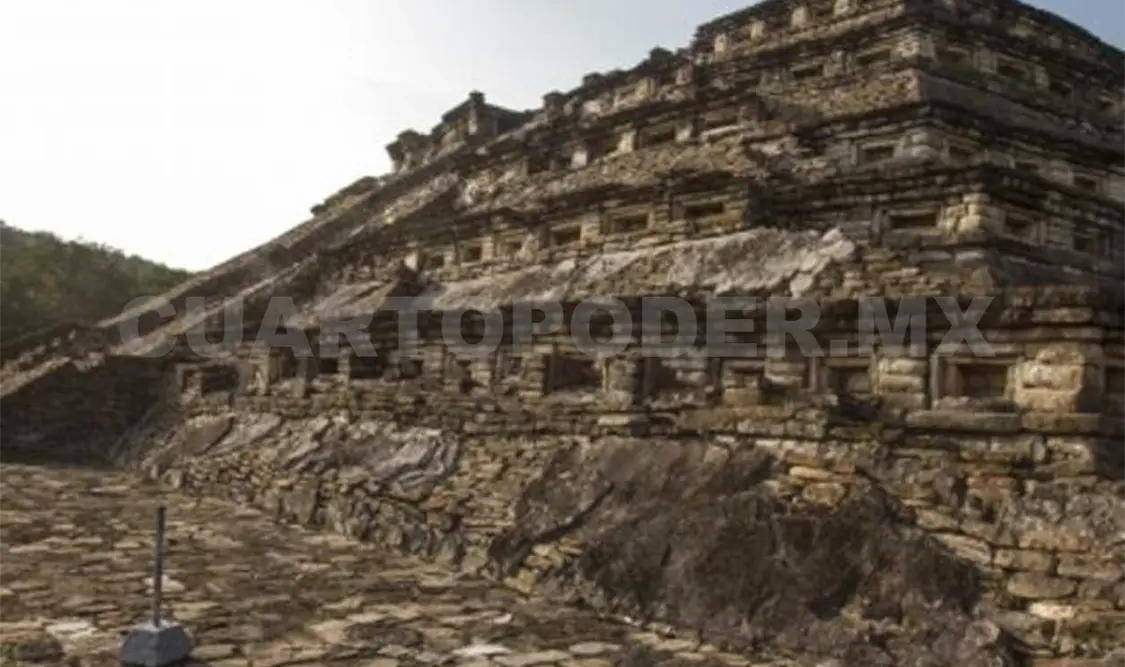 Evalúan daños en El Tajín