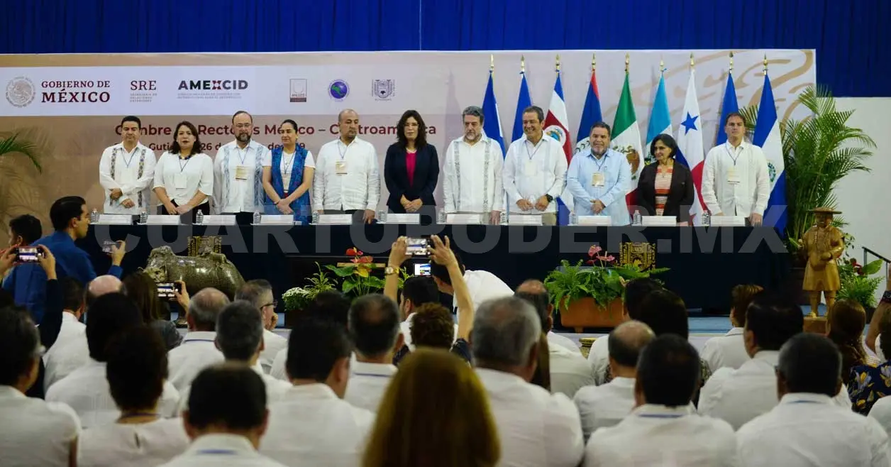 Se reúnen rectores y representantes de IES
