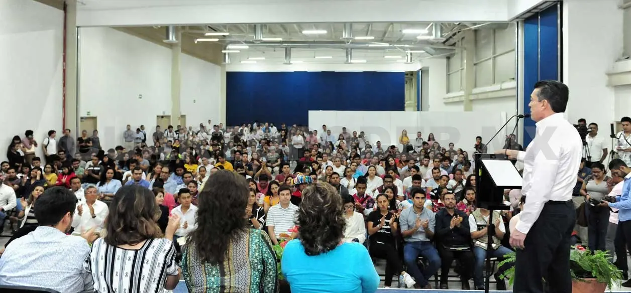 Juventud, motivación del cambio en el país: Rutilio