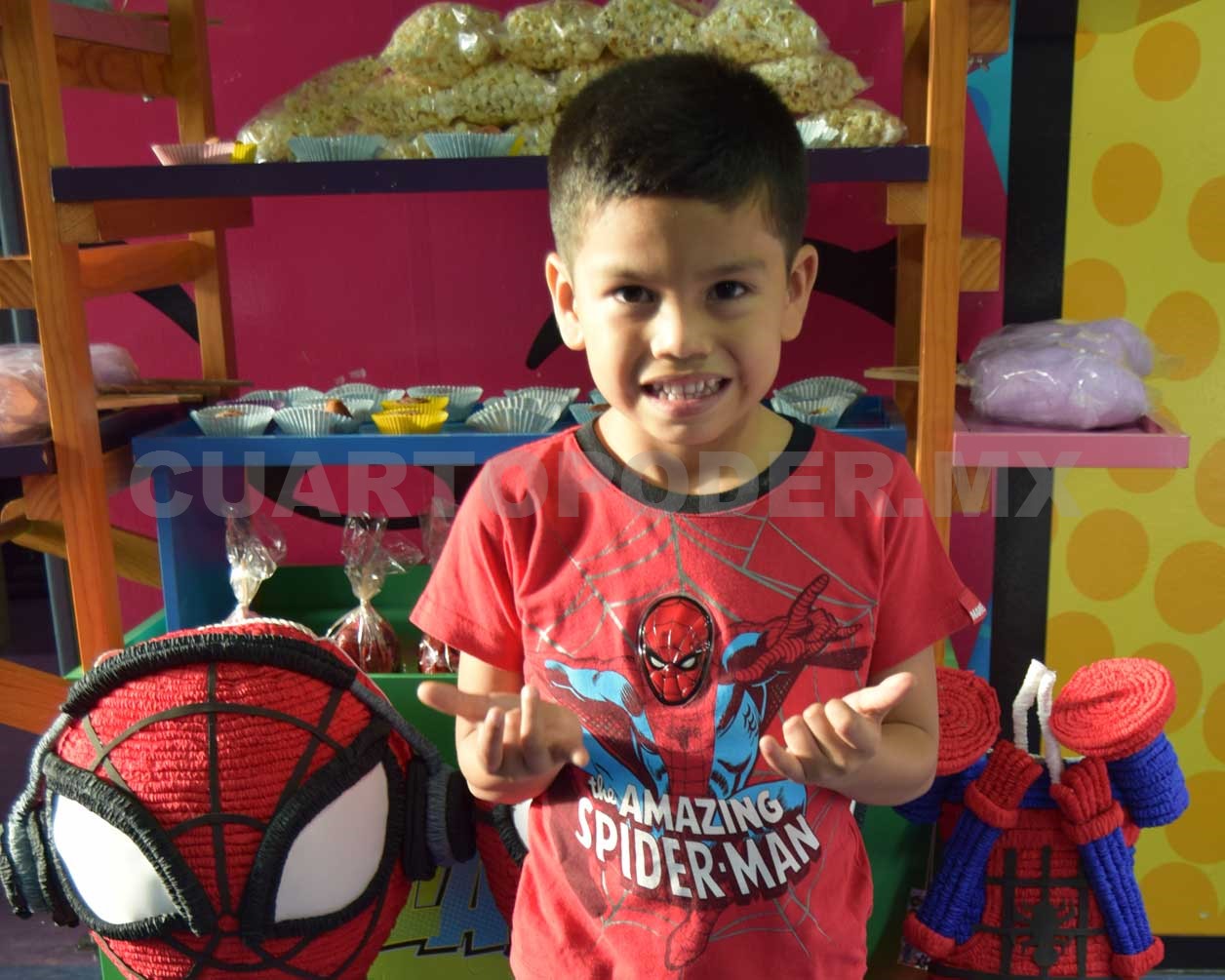 ¡Muchas felicidades, Agustín!