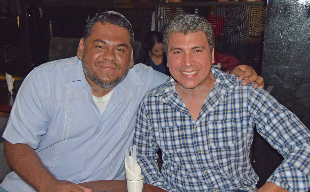 Una velada entre amigos