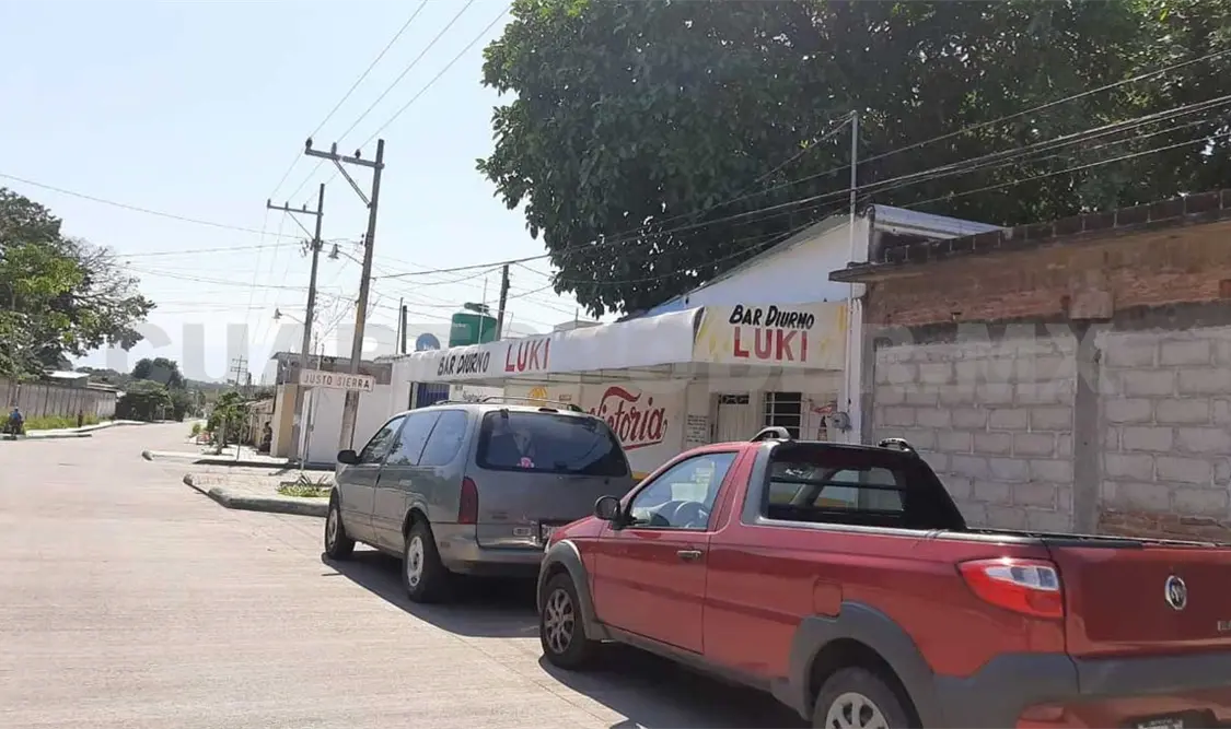 Atracan un bar y dejan noqueado al velador