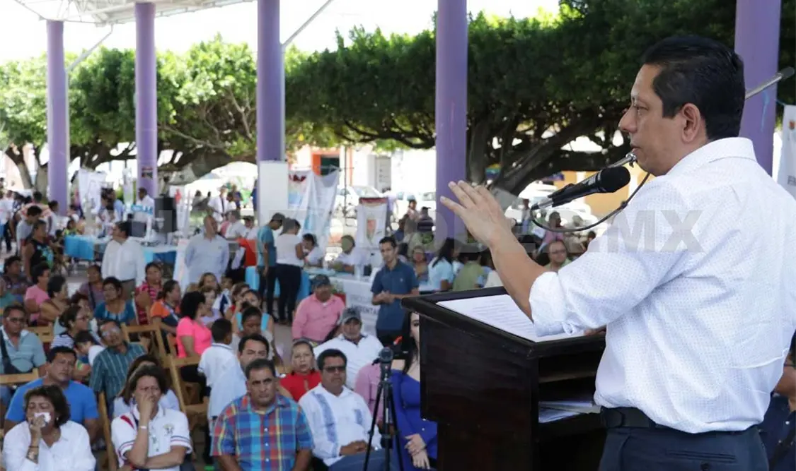 Encabeza Llaven Abarca Feria de Seguridad y Justicia