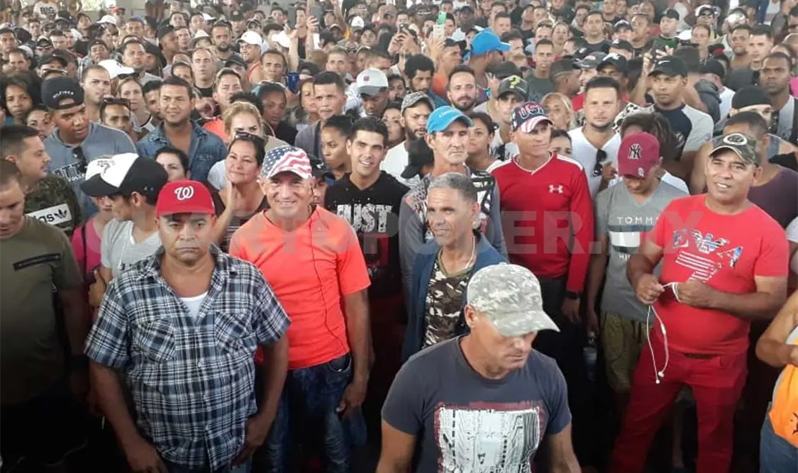 Incrementa afluencia de migrantes en Tuxtla