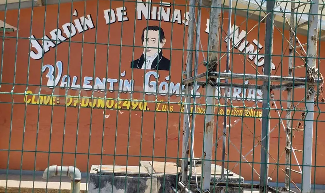 Persisten conflictos para iniciar clases, denuncian