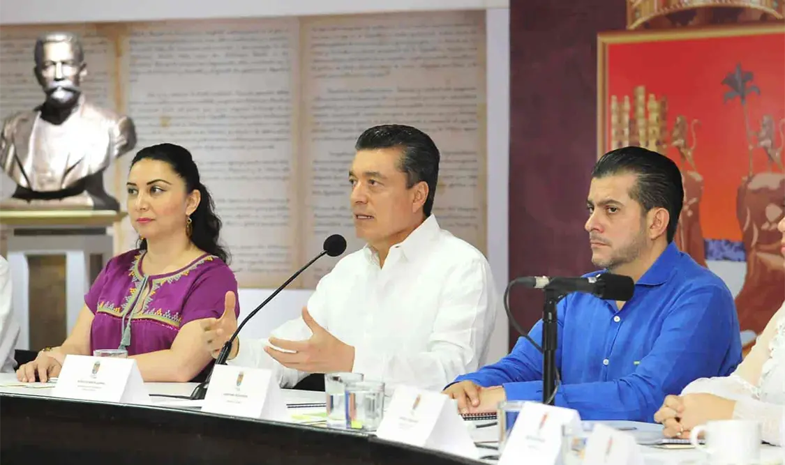 El fiscal llamó a las autoridades municipales a dimensionar la importancia de la seguridad en la región Centro. CP