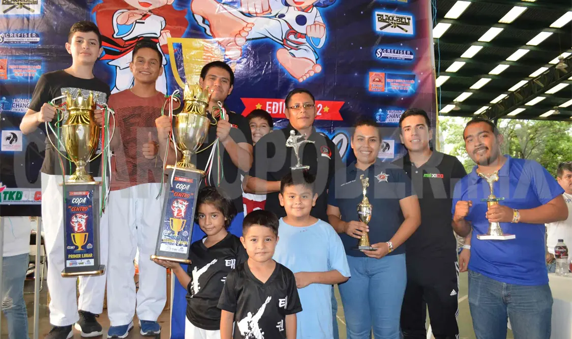 En lo más alto se situó el equipo coiteco, el cual continúa sumando campeonatos que incrementan el prestigio de la escuela. Cortesía
