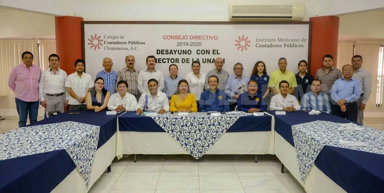 Estrecha Unach vínculos con contadores públicos