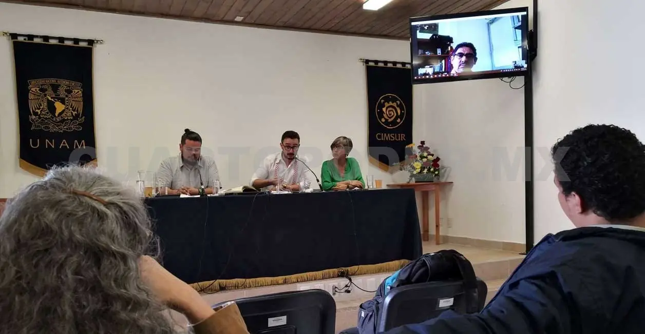 Presentaron libro “Ráfagas y vientos de un sur global”
