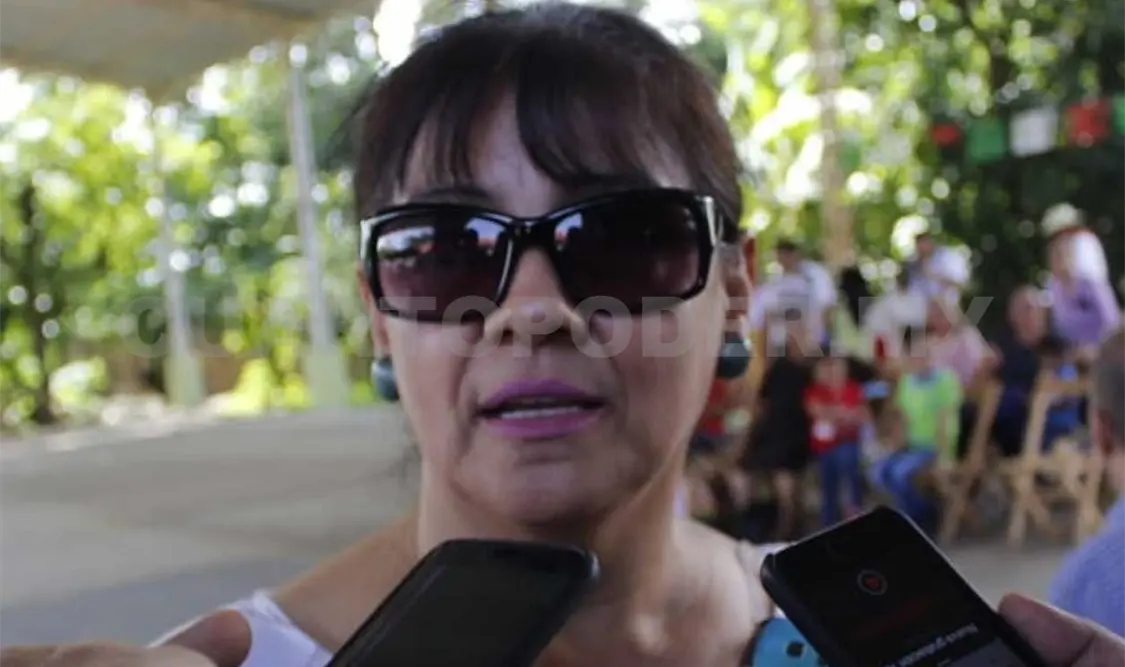 La directora expuso que visita las nueve regiones de Chiapas para hacer un diagnóstico general de lo que se requiere en los planteles. Ramón García / CP