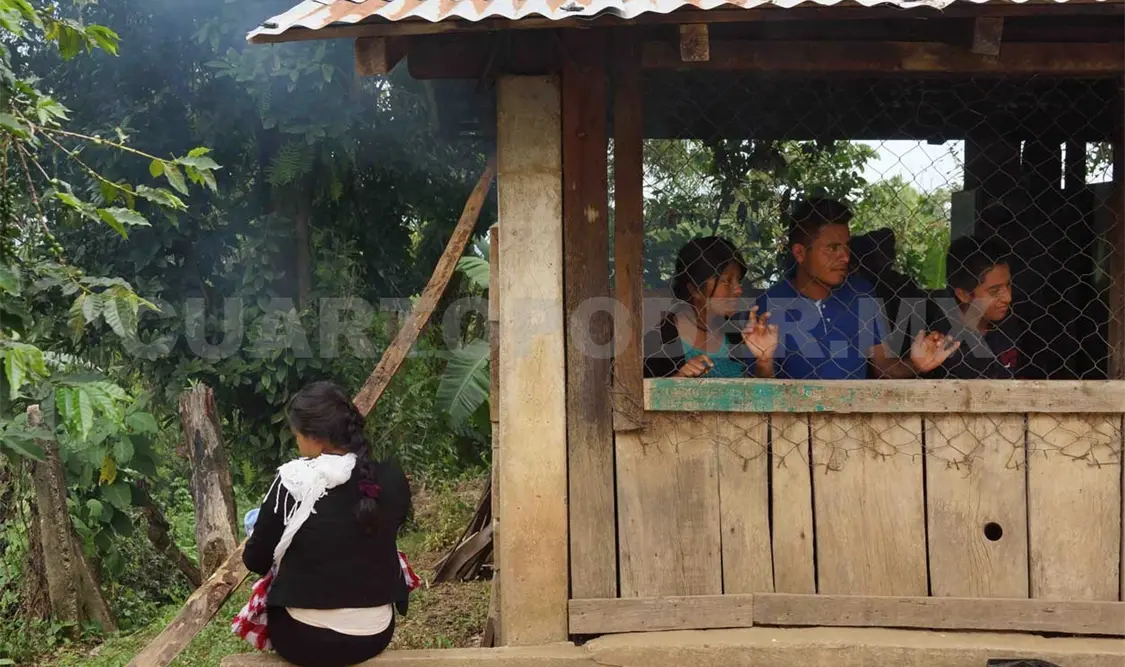 Después de los conflictos territoriales, el desarrollo y la educación han unido a los habitantes de Santa Lucía Monteverde y Zimatlán. El Universal