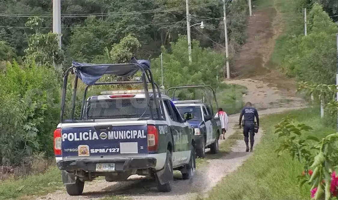 Colonos al percatarse de los ruidos decidieron avisarle a la policía y víctima, los cuales llegaron a los pocos minutos, pero el sujeto ya había escapado. CP