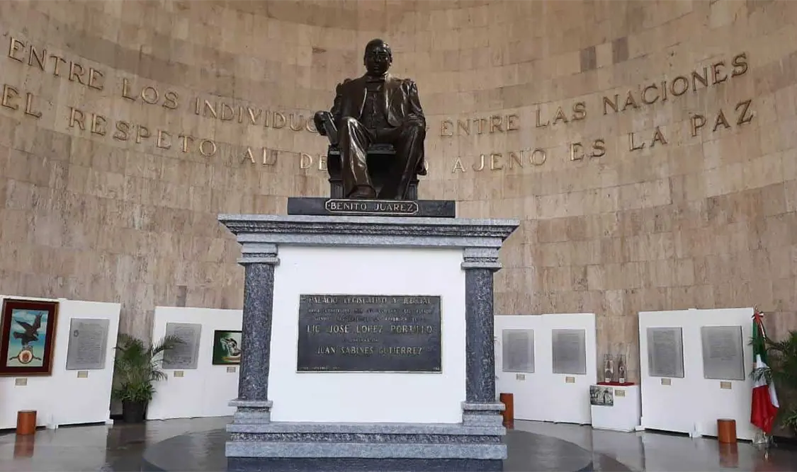 Legisladores de Morena en el Congreso del Estado, llaman al magisterio a actuar en el marco de la legalidad. Cortesía