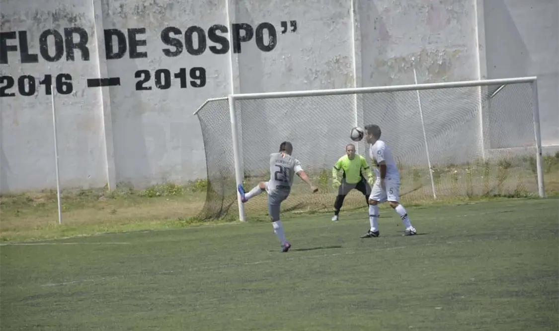 Las categorías mayores continúan con sus juegos finales, en los que poco a poco se perfilan los posibles campeones. Guillermo Ramos/CP