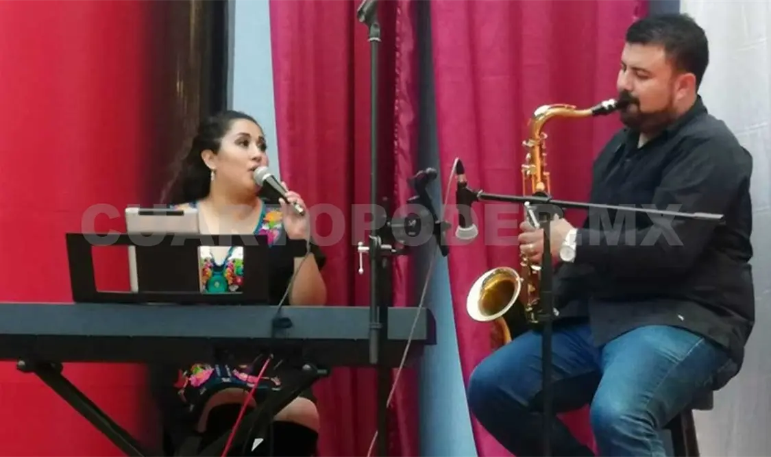 La velada fue amenizada por Stefany Moguel y Roberto Domínguez. Cortesía