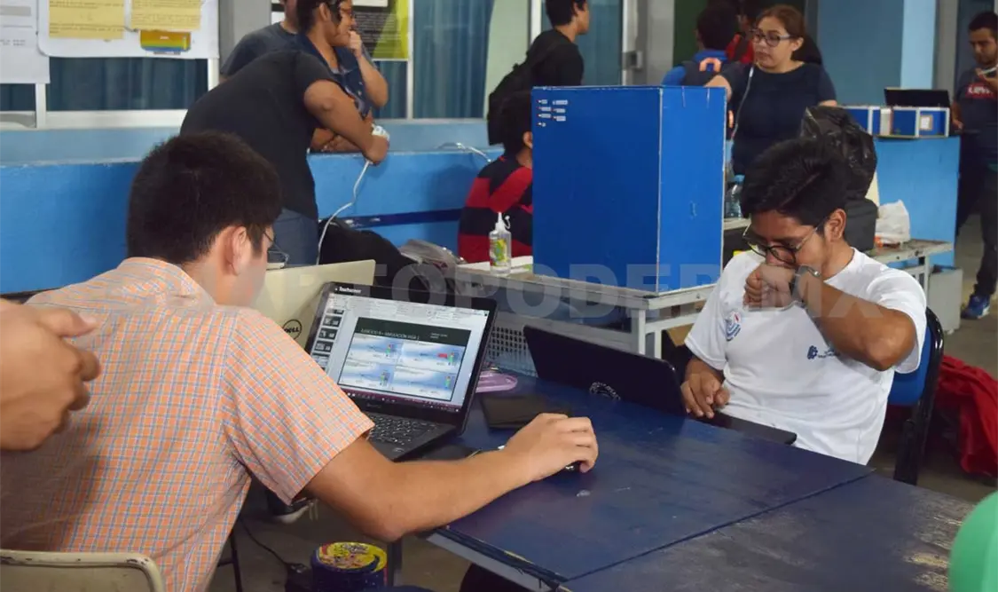 Las universidades públicas en Chiapas forman parte de la red de incubadoras que apoyan el emprendimiento. Guillermo Ramos / CP