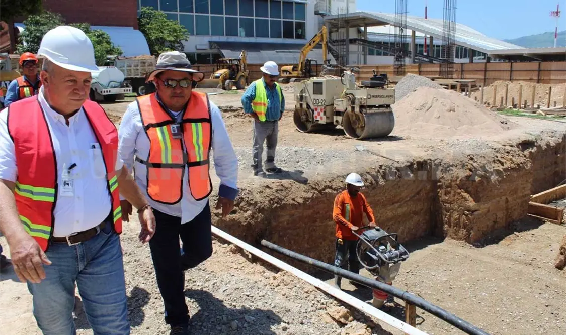Por medio de estos trabajos se busca duplicar la capacidad del aeropuerto. William Chacón / CP