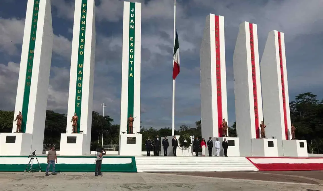 Recordaron la gesta heroica de los Niños Héroes. Andrés Domínguez / CP