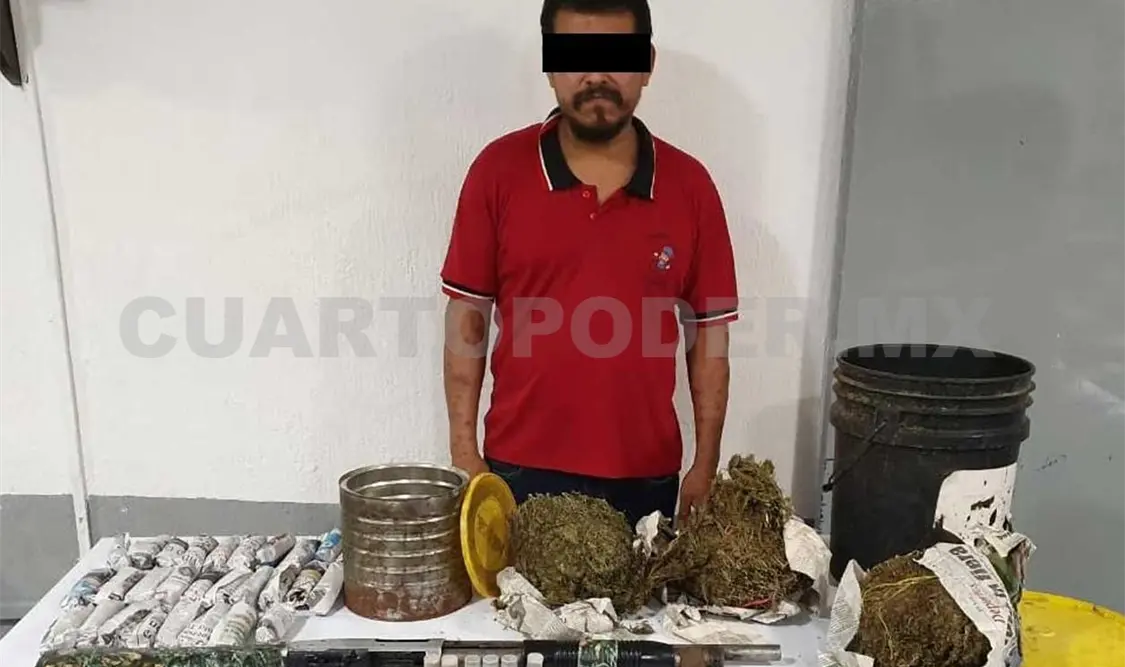 La persona fue puesta a disposición del Ministerio Público Federal, quien determinará su situación legal. CP