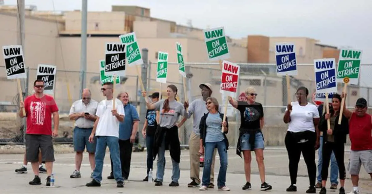 Pese a huelga de GM en EU, plantas en normalidad