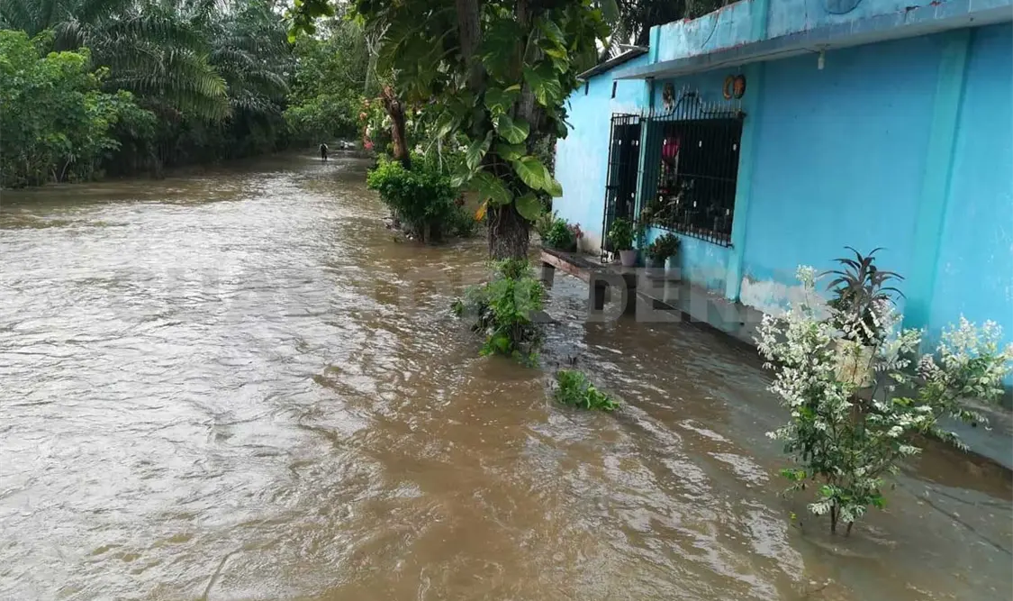 Precipitaciones causan afectaciones en municipios