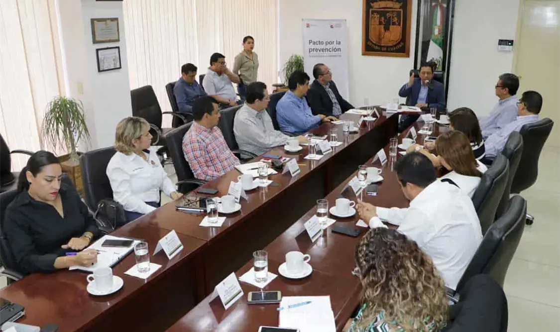 El fiscal general Jorge Luis Llaven Abarca sostuvo una reunión de seguimiento con integrantes del CCE. CP