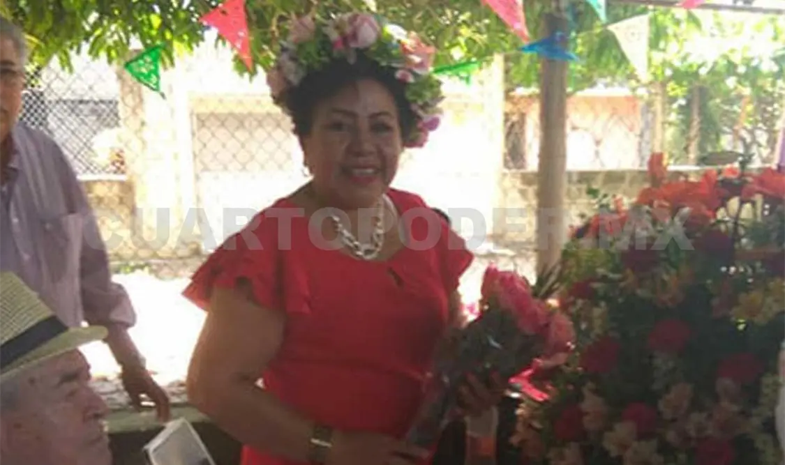 Despiden a profesora con 34 años de servicio
