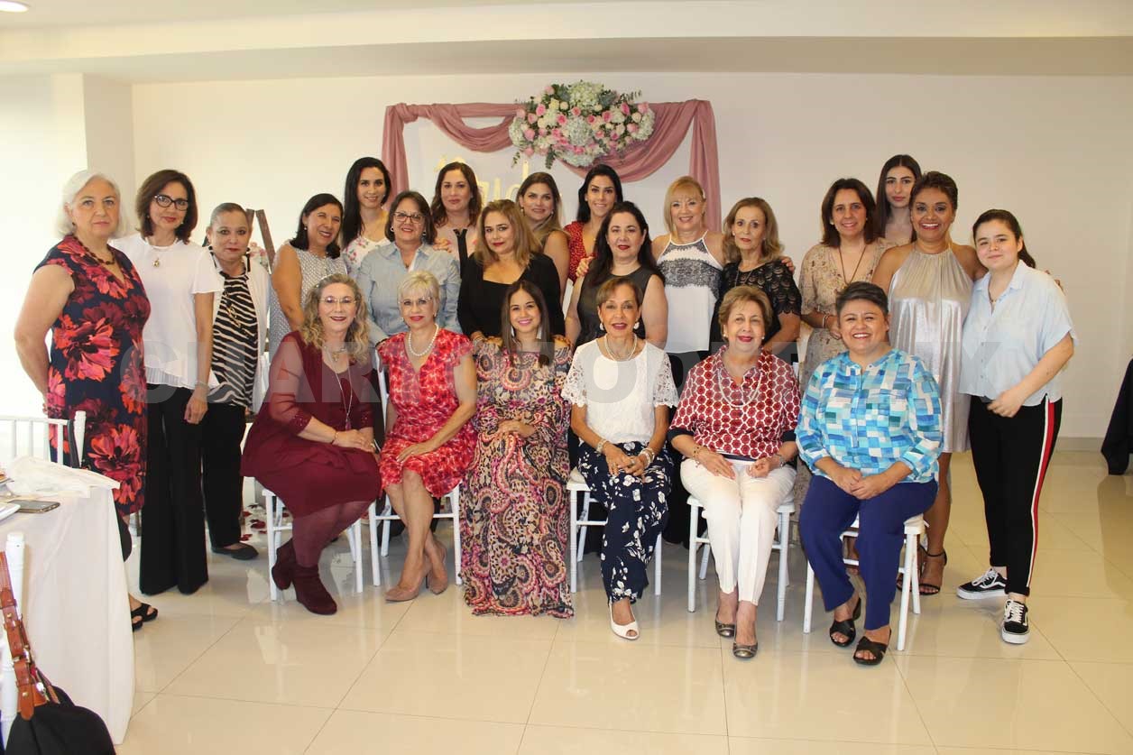Carolina pronto se casará