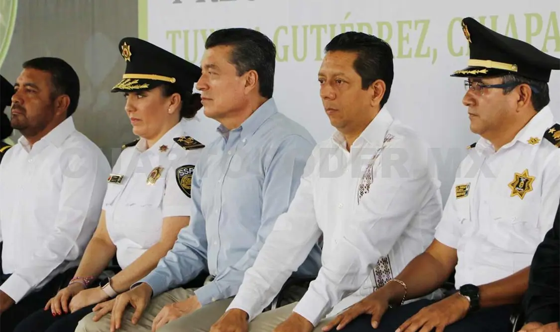 Profesionalización, clave para la seguridad: Llaven