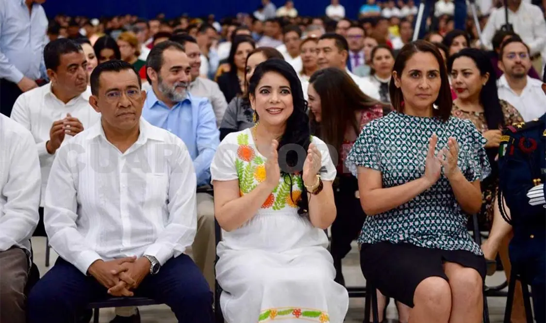 Bonilla, rinde informe de actividades legislativas