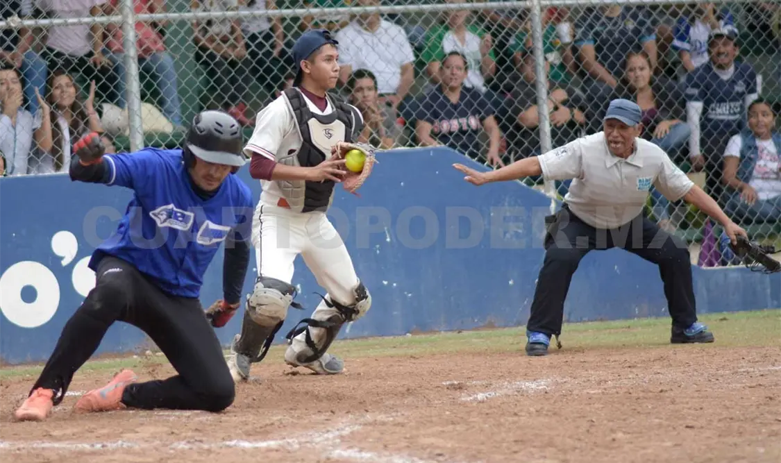 Azulejos pega fuerte y empata la serie final
