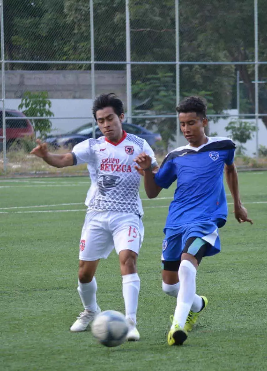 El Gran Pez de Chiapas no bajará los brazos, y este año futbolístico participará en el torneo Unicach-Tenguayacos. Luis Cruz/CP