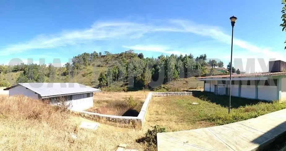 La directora de una escuela secundaria ubicada en el municipio de Santiago El Pinar fue retenida tras ser acusada de un presunto desvío de recursos. Manuel Martínez / CP