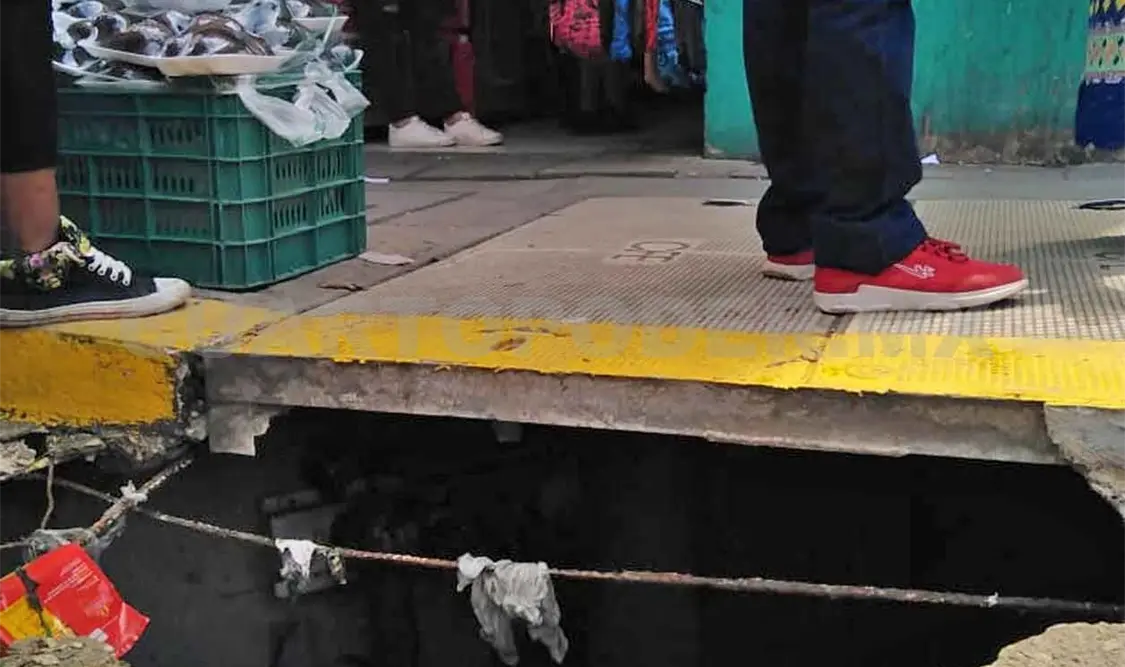 Urge atender calles dañadas desde 2011