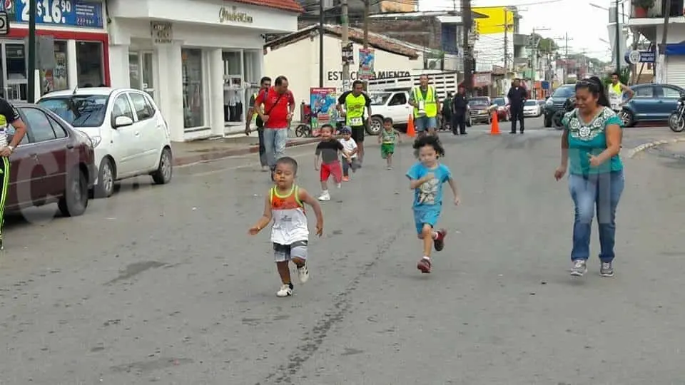 La bolsa de premiación será únicamente para la categoría libre; a las demás se les otorgarán regalos. Cortesía