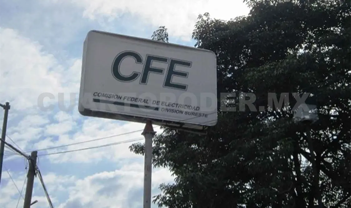 Retuvieron a personal de CFE