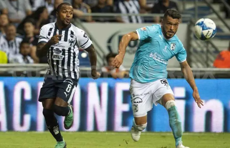 Gallos y Rayados se enfrentan con implicaciones 