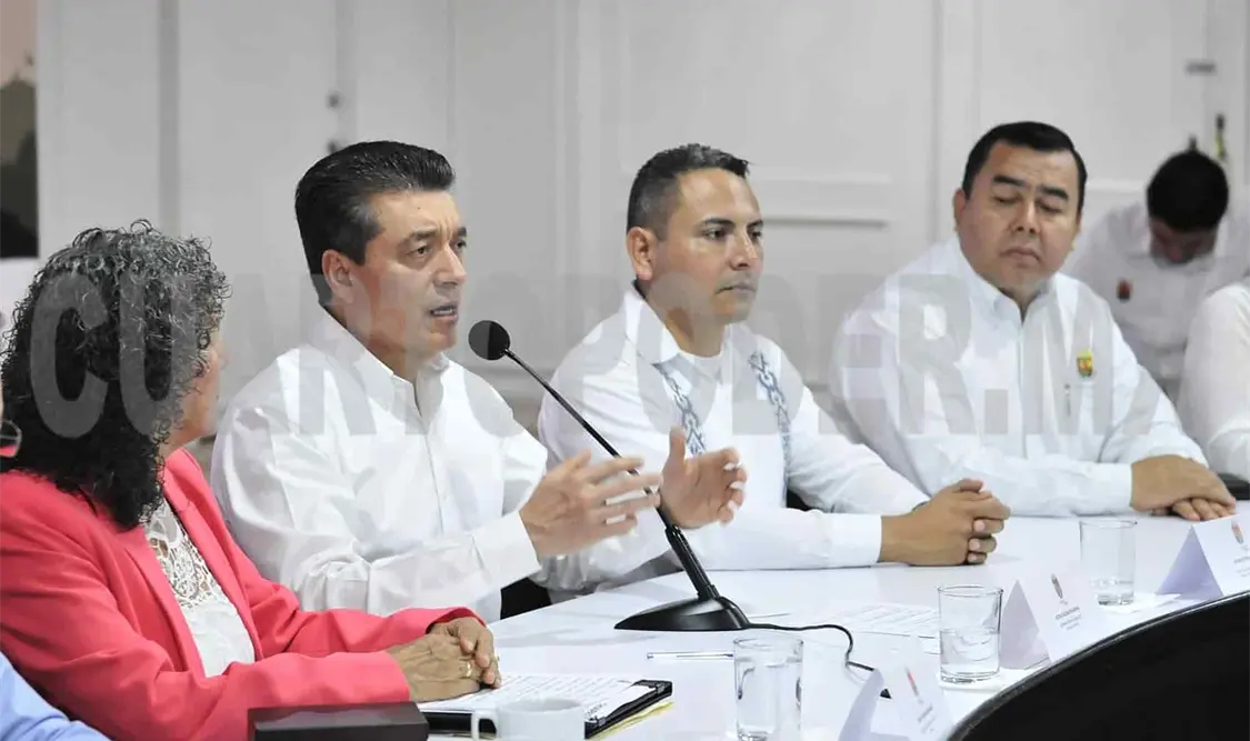Resaltó la importancia de promover el avance tecnológico en la resolución de las necesidades de Chiapas. CP