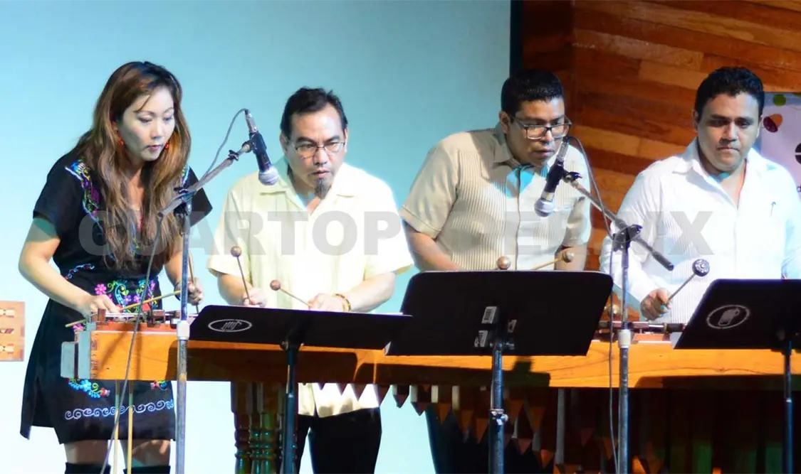 Keiko Kotoku, Israel Moreno, Roberto Palomeque y Roberto Hernández. Darwin Mendoza