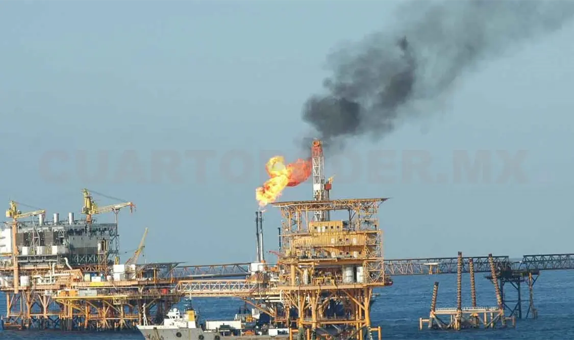 Pemex, entre las 10 empresas que más contaminan