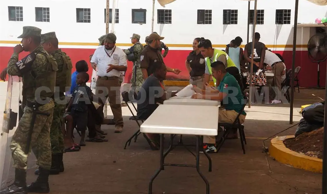Africanos preparan caravana al centro y norte del país