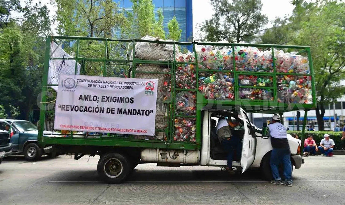 Recicladores protestan contra privatización