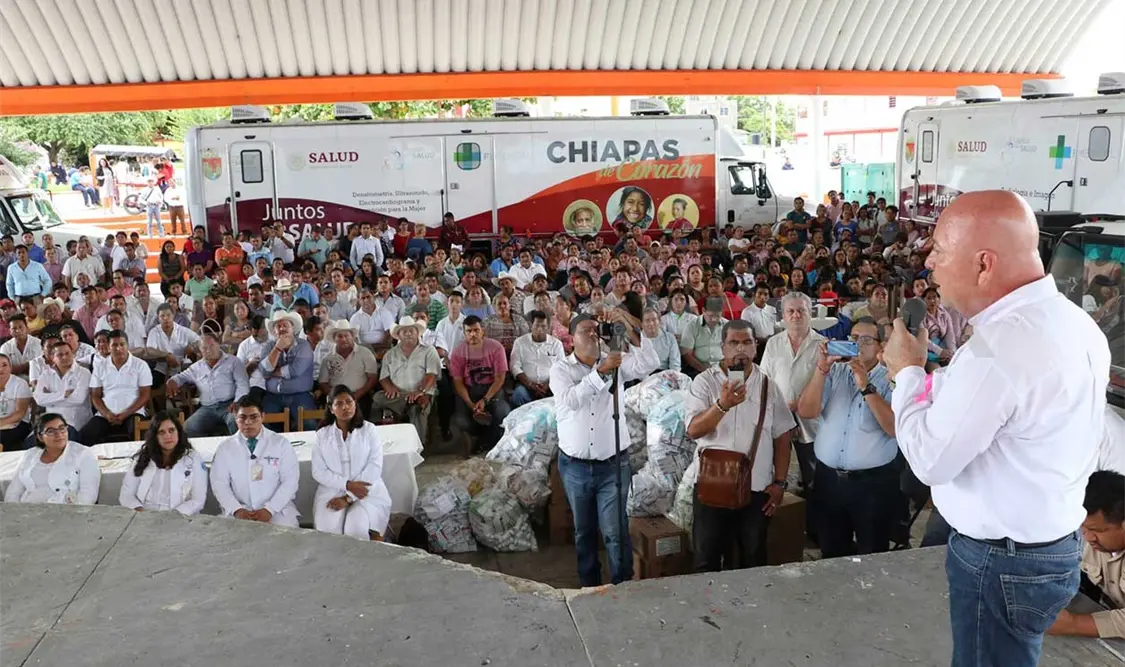 Entregan equipo a centros de salud de la zona Norte