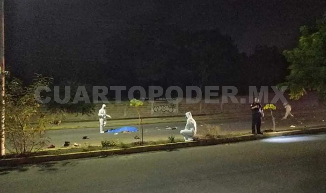 Muere motociclista arrollado y detienen al presunto culpable