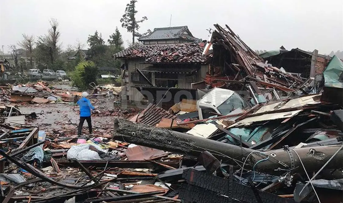 El ojo del tifón Hagibis tocó tierra en la península Izu, al sureste de Tokio, con vientos de hasta 225 kilómetros por hora. Twitter